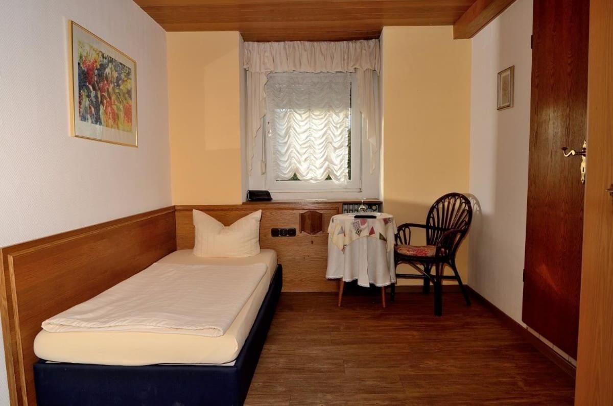 Weinhaus Hotel Zum Josefshof Graach エクステリア 写真