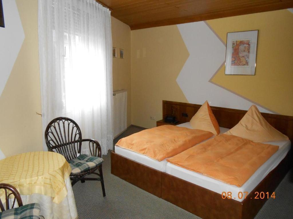 Weinhaus Hotel Zum Josefshof Graach 部屋 写真