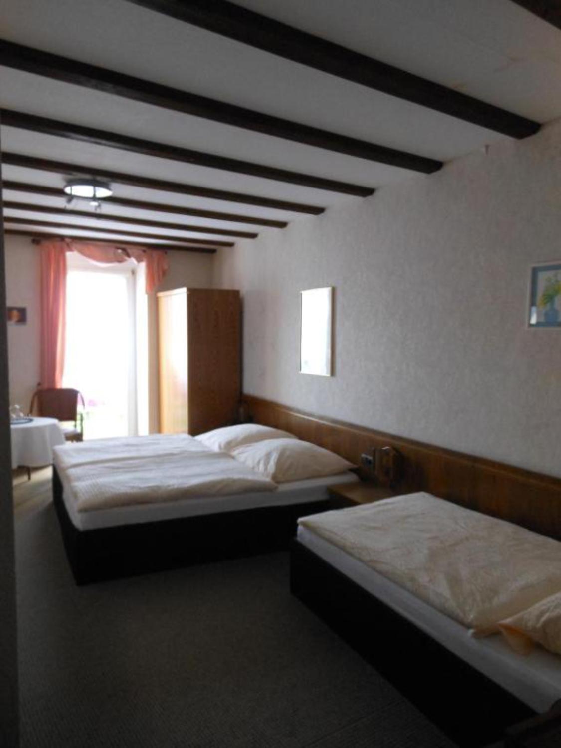 Weinhaus Hotel Zum Josefshof Graach 部屋 写真