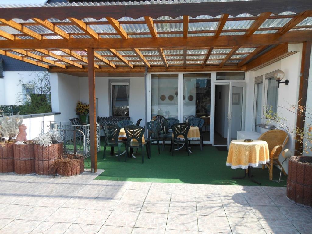 Weinhaus Hotel Zum Josefshof Graach エクステリア 写真